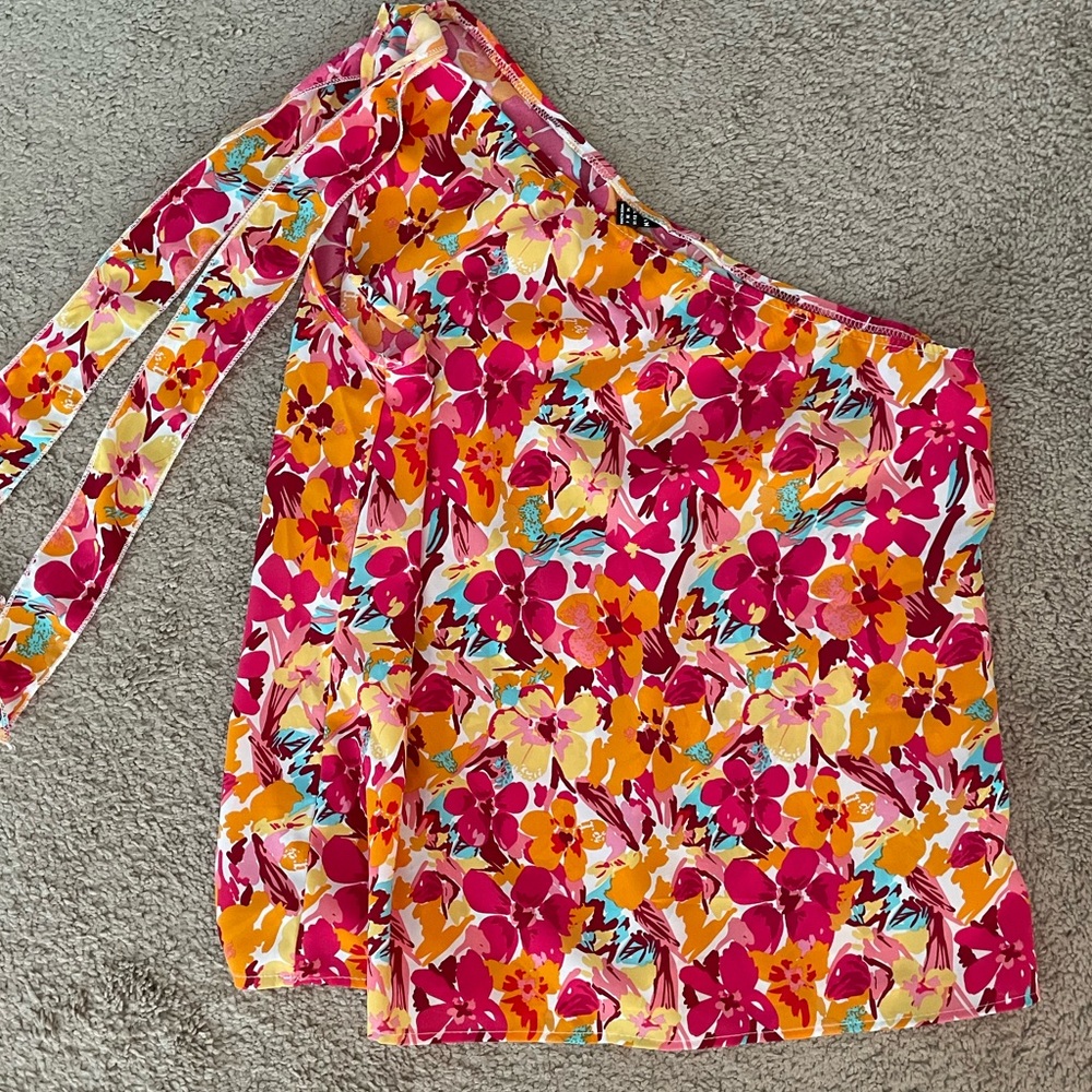 One shoulder tropical blouse